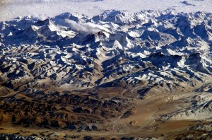 Abgeschnitten von der Welt? Von wegen. Sogar auf dem Mount Everest gibt's mobiles Internet - in 4G... | Foto: Public Domain Images